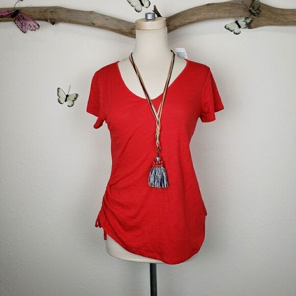 Melissa Paige stein mart tee with necklace - Picture 1 of 6